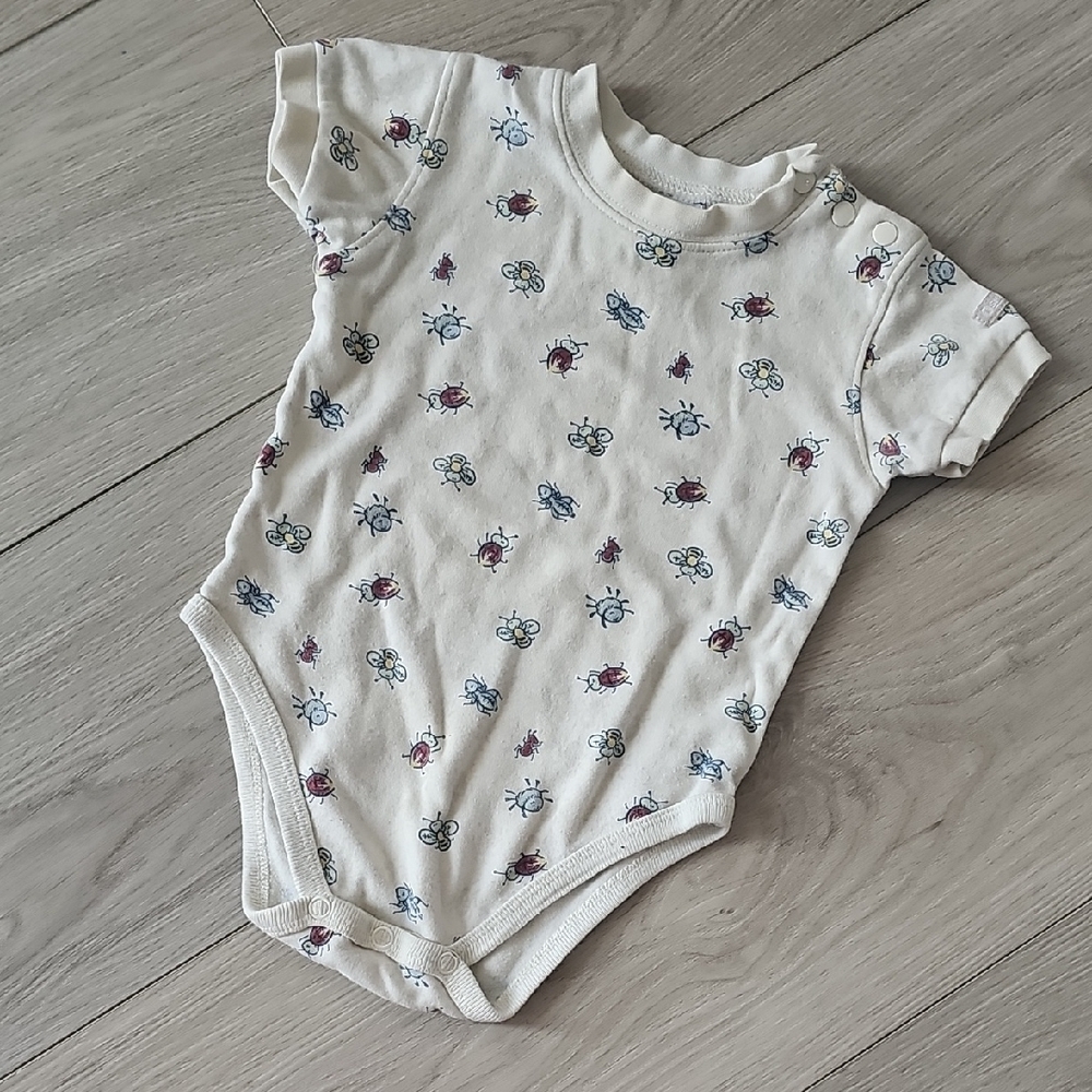Vintage OshKosh Bugs Bodysuit, 12‎ Months